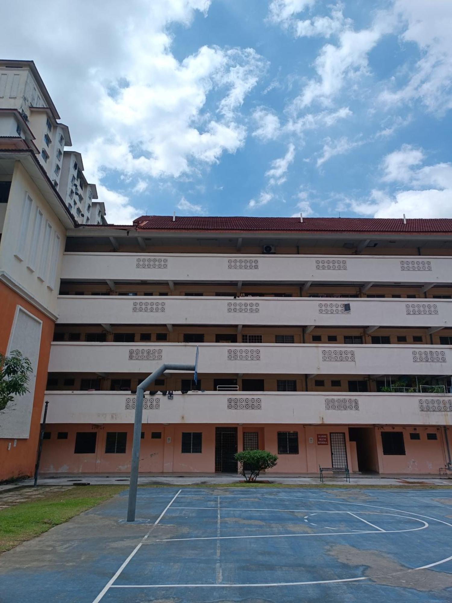 M.Fr Homestay Pangsapuri Putra Damai ปุตราจายา ภายนอก รูปภาพ